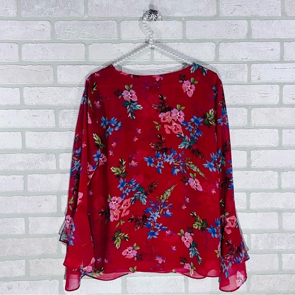 CAbi Style 3590 Devoted Red Floral Print Bell Sleeve Blouse Size M - Picture 6 of 10